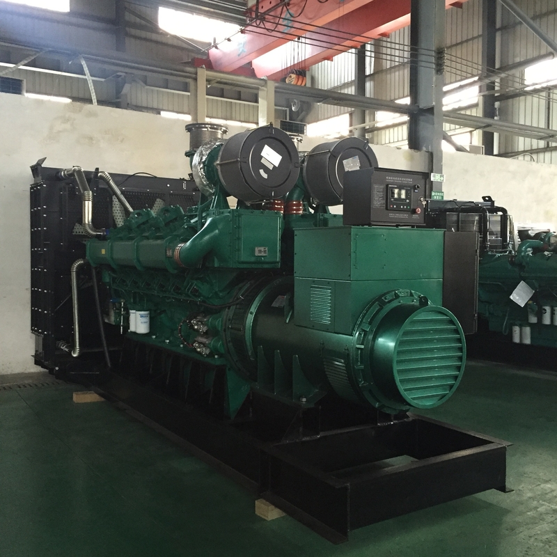 1200KW / 1500KVA 3 Phase Diesel Generator Yuchai Heavy Duty Generator Set
