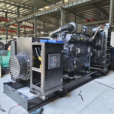 Buy 1000kVA SDEC Power Standby Diesel Generator 1MVA 800kW Shangchai Genset For Shopping Malls online manufacture